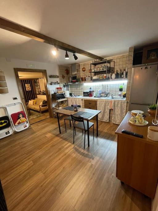 Luxury Loft - Per Gli Amanti Dei Dettagli Apartman Nápoly Kültér fotó