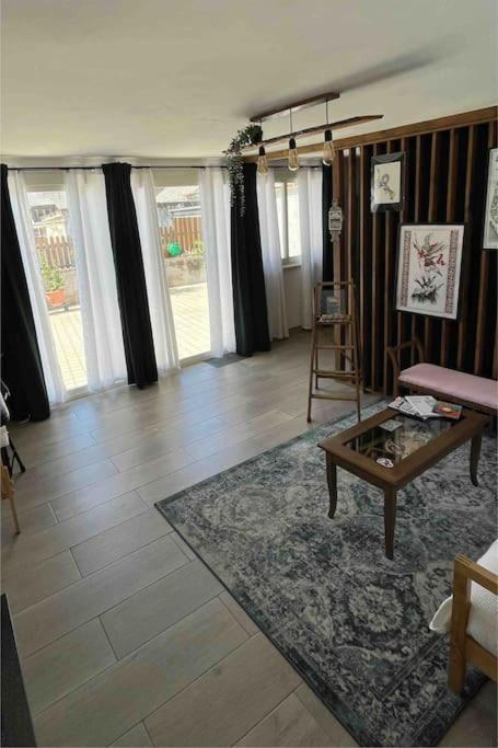 Luxury Loft - Per Gli Amanti Dei Dettagli Apartman Nápoly Kültér fotó