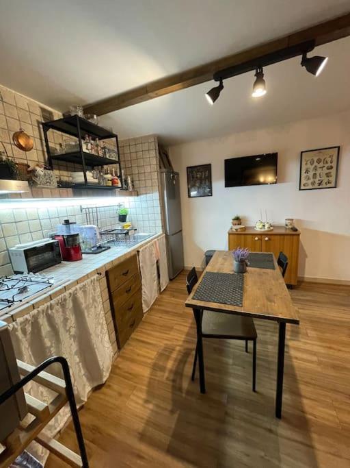 Luxury Loft - Per Gli Amanti Dei Dettagli Apartman Nápoly Kültér fotó